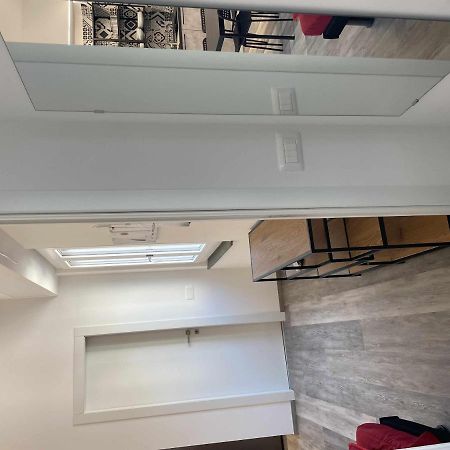 La Casa Di Brando - Bilocale 1 Ancona Apartment คาเมราโน ภายนอก รูปภาพ