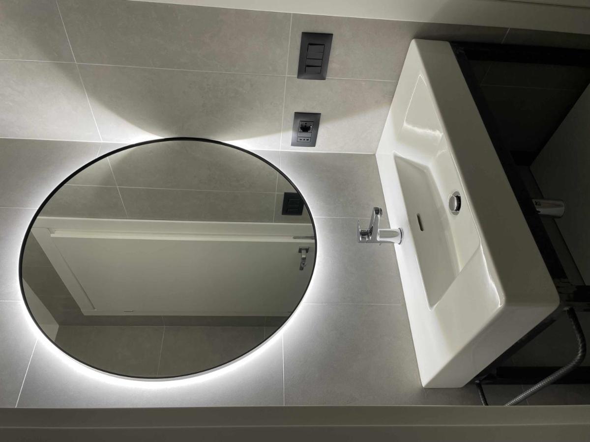 La Casa Di Brando - Bilocale 1 Ancona Apartment คาเมราโน ภายนอก รูปภาพ